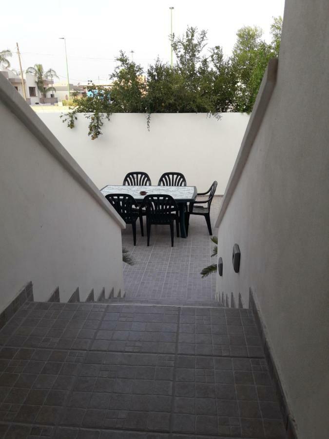 Via Alessandria Hotel Racale Exterior foto